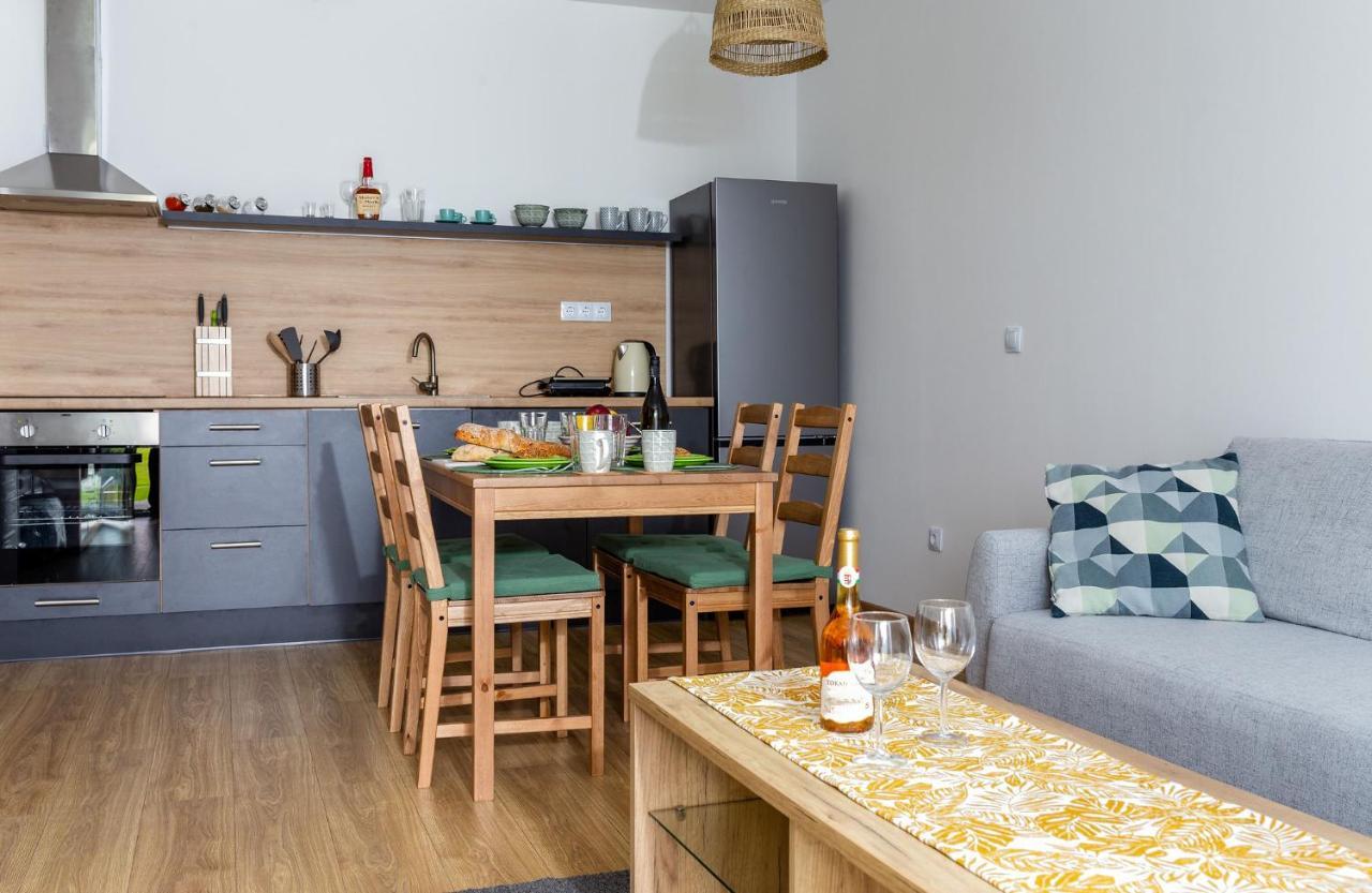 City And Thermal Apartman Győr Eksteriør bilde